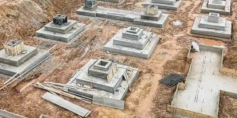 Diseño de Fundaciones en Pilotes en Tarragona: Soluciones Técnicas para Suelos Costeros y Puerto
